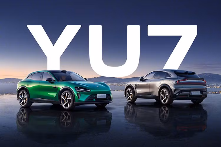 Dù chỉ cần đặt cọc 2.800 USD, khách hàng đã có thể “giữ chỗ” và nhận xe sớm nhờ lượng xe gần hoàn thiện đã được chuẩn bị sẵn. U7 sở hữu thông số vận hành đáng chú ý. Phiên bản Standard sử dụng cấu hình một môtơ cầu sau (RWD), công suất 315 mã lực, mô-men xoắn 528 Nm.