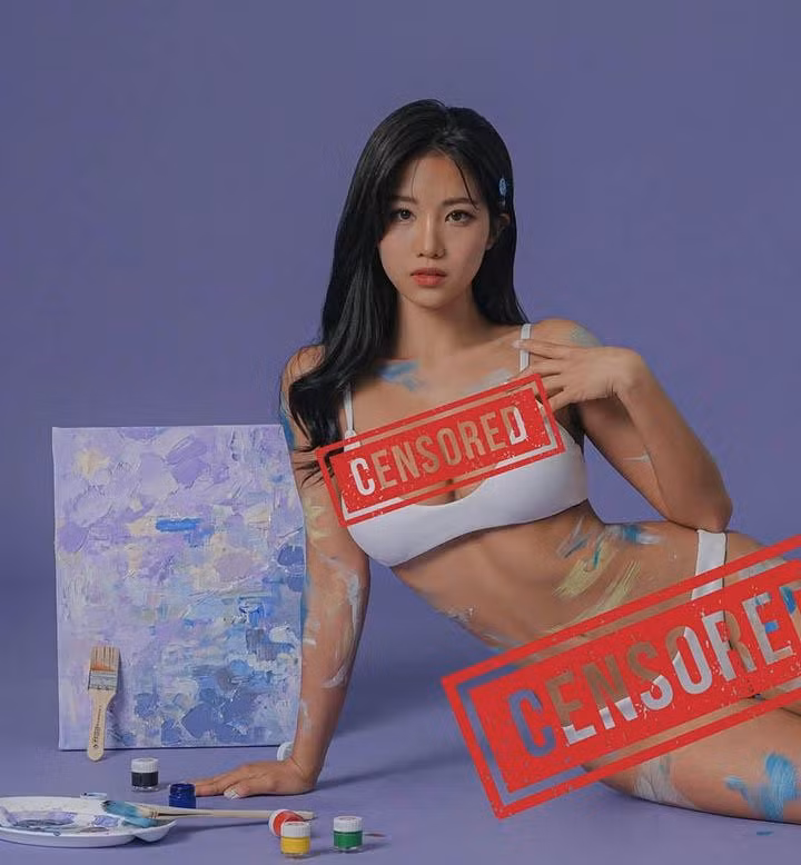 Kyla sở hữu một gương mặt mang đậm nét đẹp hiện đại với làn da mịn màng, sống mũi cao và đôi mắt toát lên sự thông minh, nhạy bén của một người làm kinh doanh.