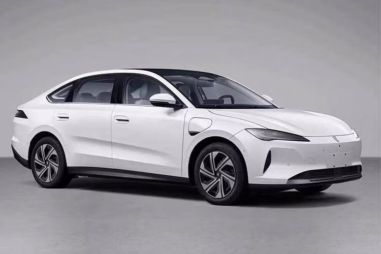 Jetta M6 không chỉ là một sản phẩm mới mà còn là một nỗ lực tái định hình thương hiệu trong bối cảnh thị trường xe điện đang thay đổi nhanh chóng. Sự thành công của mẫu xe này sẽ quyết định tương lai của thương hiệu Jetta trong ngành công nghiệp ôtô.