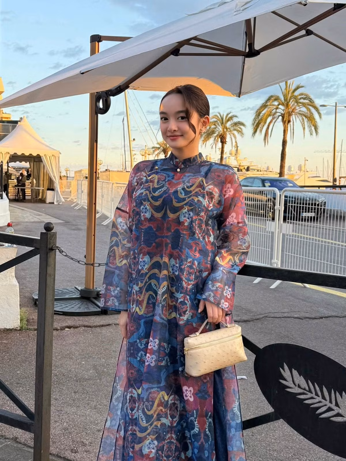 Kaity Nguyễn có nhiều việc phải làm hơn là chi tiền để shopping hay nuông chiều bản thân bằng các sở thích khác.