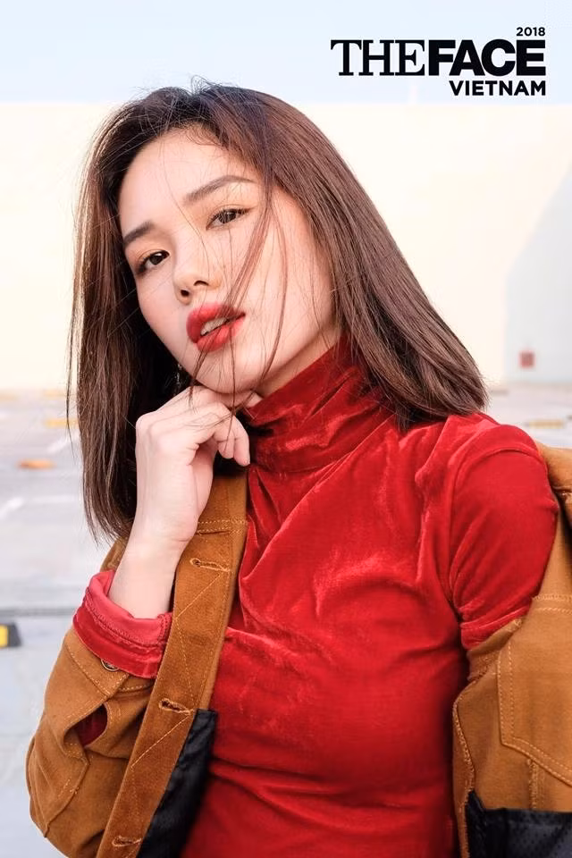 Gương mặt thanh tú với các đường nét cân đối, ánh mắt biết nói và nụ cười rạng rỡ giúp Trâm Anh gần như 'không có góc chết' trước ống kính. Ảnh sử dụng trong bài: FBNV