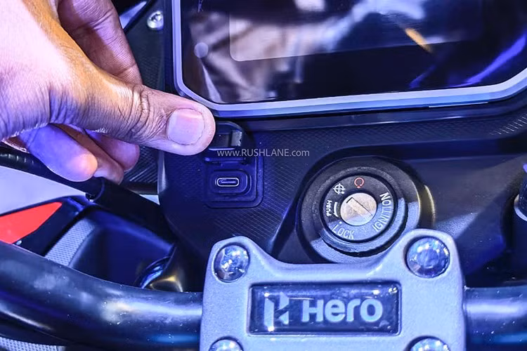 Glamour X 125 được trang bị động cơ Sprint EBT xi-lanh đơn, làm mát bằng không khí, dung tích 124,7cc, cho công suất 11,4 mã lực tại 8.250 vòng/phút.