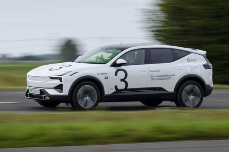 View - Xe điện Polestar 3 lập kỷ lục Guinness, chạy gần 1.000 km/sạc | Báo Tri thức và Cuộc sống - TIN TỨC PHỔ BIẾN KIẾN THỨC 24H