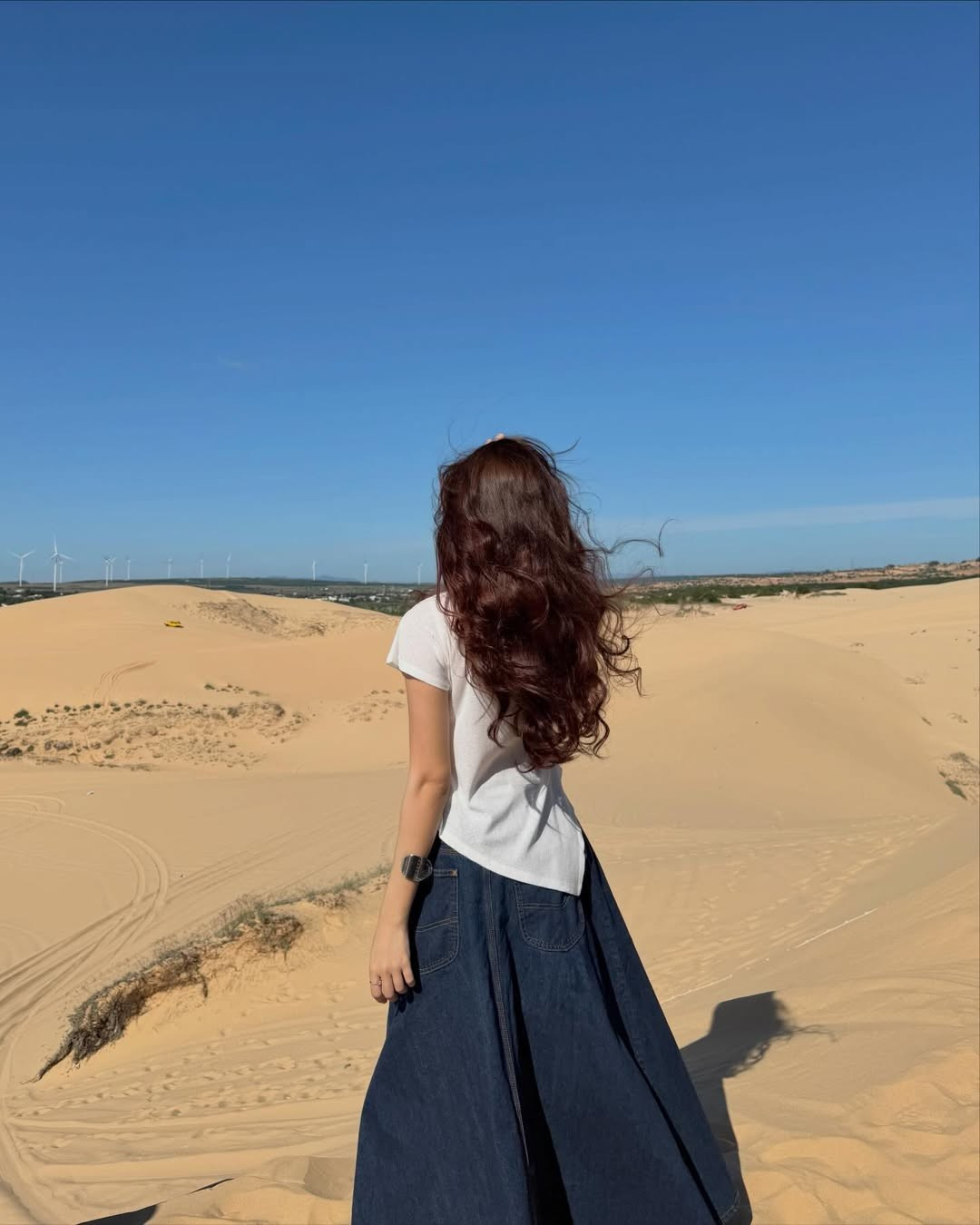 Bên cạnh đó, Karty Chang còn được khán giả nhớ đến khi tham gia chương trình “Tỏ tình hoàn mỹ”, nơi cô trở thành nữ chính và thành công kết đôi cùng Otis (Đỗ Nhật Trường, SN 1997). Sau chương trình, cặp đôi tiếp tục duy trì mối quan hệ tình cảm ngọt ngào, thường xuyên đồng hành cùng nhau trong cả công việc lẫn cuộc sống đời thường, nhận được nhiều sự yêu mến từ người hâm mộ.