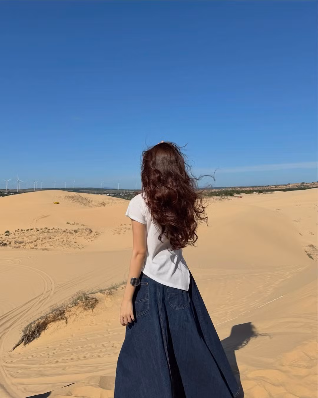 Bên cạnh đó, Karty Chang còn được khán giả nhớ đến khi tham gia chương trình “Tỏ tình hoàn mỹ”, nơi cô trở thành nữ chính và thành công kết đôi cùng Otis (Đỗ Nhật Trường, SN 1997). Sau chương trình, cặp đôi tiếp tục duy trì mối quan hệ tình cảm ngọt ngào, thường xuyên đồng hành cùng nhau trong cả công việc lẫn cuộc sống đời thường, nhận được nhiều sự yêu mến từ người hâm mộ.