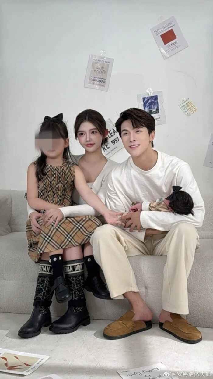 Trên các diễn đàn, nhiều cư dân mạng mỉa mai rằng Hàn An Nhiên có thể coi là 'khách VIP của Tòa Án', bởi mỗi lần ly hôn lại kéo theo một làn sóng thảo luận và lượng truy cập khổng lồ.