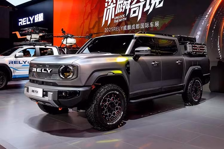 Hiện vẫn chưa rõ KP31 sẽ được bán dưới thương hiệu Himla hay mang logo Chery. Cũng chưa biết liệu mẫu xe này có thay thế Rely R08 trong kế hoạch toàn cầu của hãng hay không. Tuy nhiên, với việc đã sẵn sàng chuyển đổi sang cấu hình tay lái nghịch cho thị trường Úc, nhiều khả năng KP31 sẽ sớm góp mặt để cạnh tranh trực tiếp với Toyota Hilux, Mitsubishi Triton, Ford Ranger và BYD Shark 6.