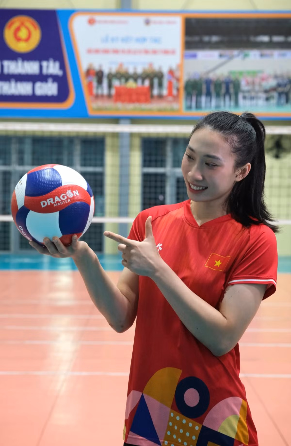 Nguyệt Anh cùng đội tuyển bóng chuyền nữ Việt Nam Vô địch AVC Challenge Cup, Vô địch AVC Club (cấp câu lạc bộ), Huy chương Bạc tại các kỳ SEA Games 31, 32 và 33, Vô địch SEA V.League 2025.