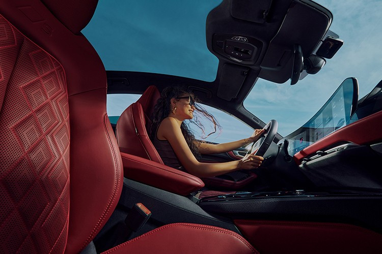 Mối quan hệ hợp tác giữa SAIC-Audi và Huawei đã bắt đầu từ 5/2024. Trong khi hầu hết các mẫu xe trang bị hệ thống trợ lái ADAS của Huawei chỉ sử dụng 1 cảm biến LiDAR thì A5L Sportback lại được trang bị tới 2 cảm biến LiDAR.