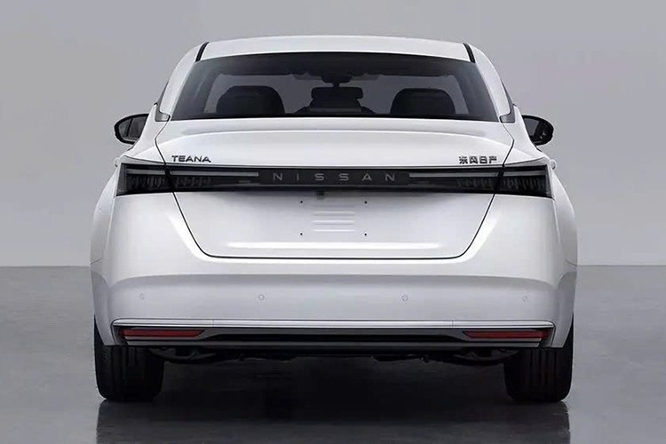 View - Vén màn Nissan Teana 2026, nâng cấp mạnh tay "đấu" Toyota Camry | Báo Tri thức và Cuộc sống - TIN TỨC PHỔ BIẾN KIẾN THỨC 24H