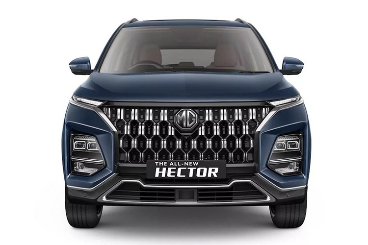 Phiên bản MG Hector nâng cấp hiện đã có thể đặt hàng tại Ấn Độ. Giá khởi điểm từ 1.199.000 Rupee (tương đương 349 triệu đồng) cho bản Hector Style MT cơ bản, và lên đến 1.949.000 Rupee (567,4 triệu đồng) cho bản Hector Plus Savvy Pro CVT cao cấp nhất.