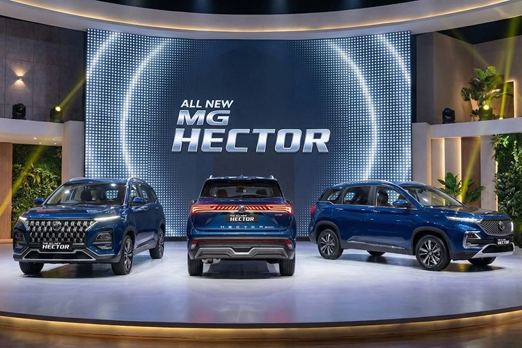 MG Hector là dòng SUV hạng C được ra mắt lần đầu tiên vào năm 2019, dựa trên nền tảng của mẫu xe Baojun 530 từ tập đoàn mẹ SAIC Trung Quốc và cũng đã dẫn tới các phiên bản quốc tế như Chevrolet.