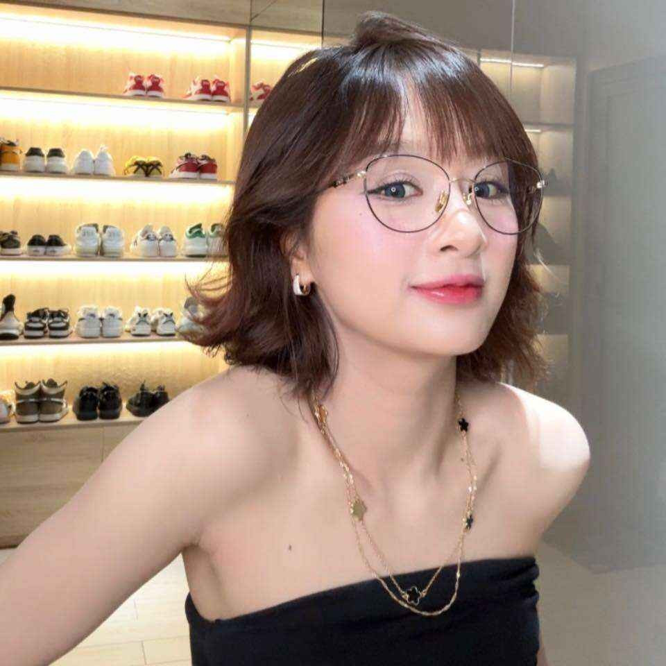 Sự đa dạng này giúp Gấm Kami không bị nhàm chán trong mắt công chúng, luôn giữ được sự tươi mới và khiến fan tò mò về những lần "update" tiếp theo.