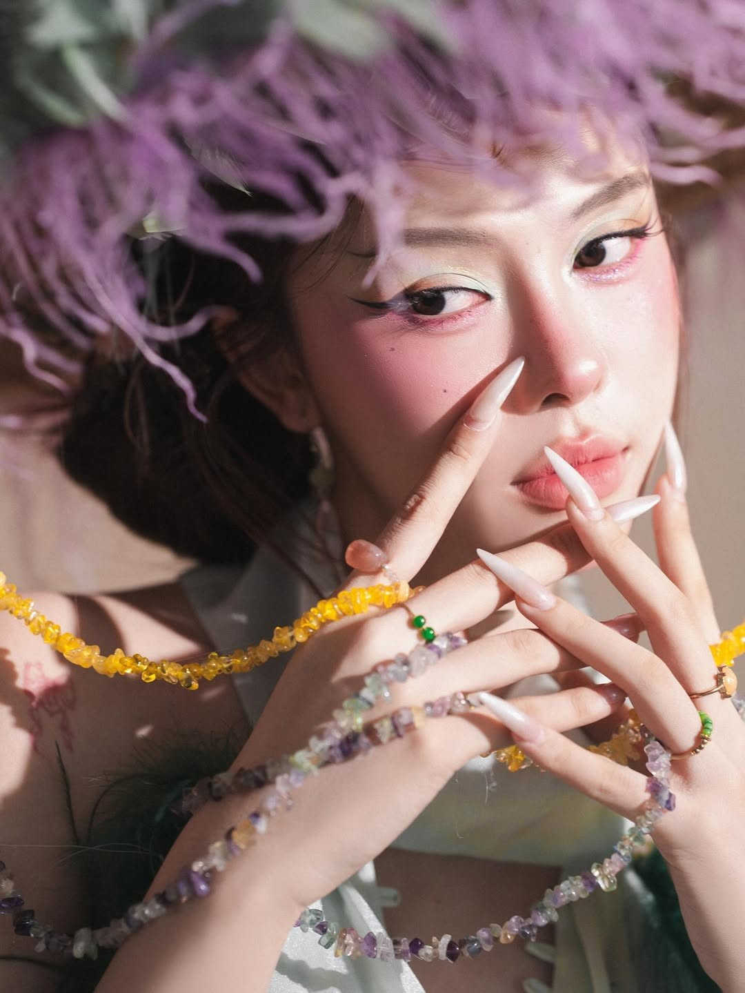 Võ Nữ Ngân Hà là nữ Tiktoker nổi tiếng, còn được biết đến với biệt danh Hà Môi, sinh năm 2003 tại Đắk Lắk.