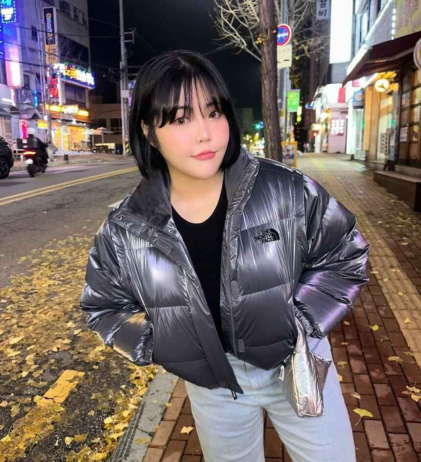 Thời điểm nặng nhất, Yang chạm mốc 138 kg, có tới 70 kg mỡ thừa trên cơ thể. Vì thừa cân, cô bị tiểu đường, mắc nhiều bệnh vặt và thường xuyên phải tới bệnh viện.