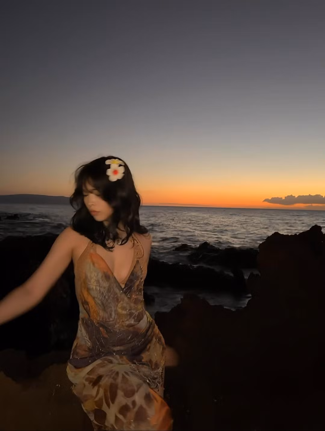 Bức ảnh chụp bên bờ biển lúc hoàng hôn gần đây của Kanii là minh chứng rõ ràng nhất, khi nó nhanh chóng đạt gần 10 triệu lượt xem chỉ trong vòng 24 giờ, biến Kanii trở thành tâm điểm chú ý trong cộng đồng quốc tế.