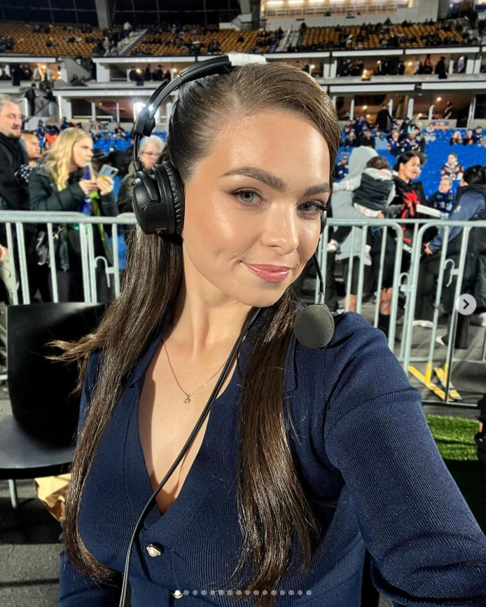 Trên trang cá nhân, Tiffany gọi những hình ảnh này là “sự vi phạm nghiêm trọng” và hành động “bôi nhọ” từ những kẻ xấu xa.