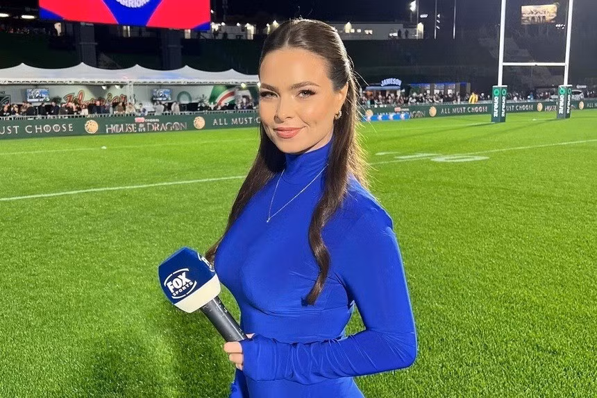 Người dẫn chương trình nổi tiếng của môn Rugby tại Australia, Tiffany Salmond là nạn nhân của những bức ảnh khỏa thân giả mạo, do AI tạo ra trên mạng xã hội.