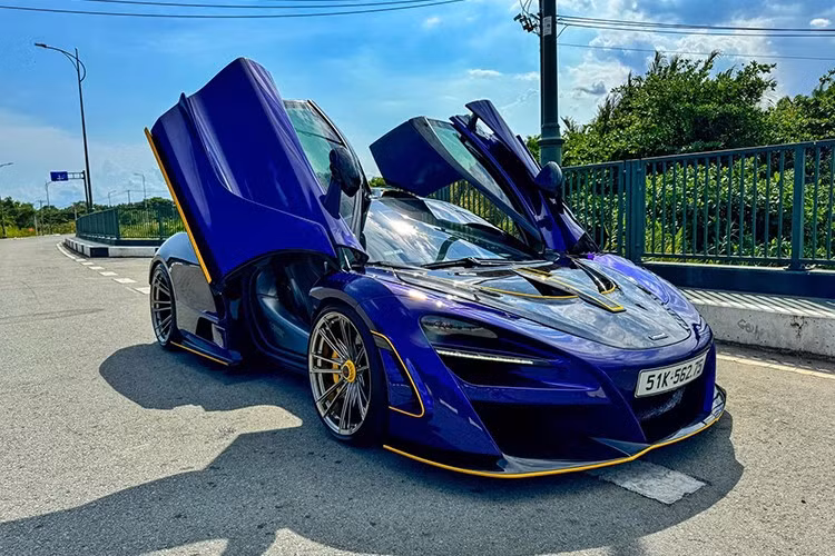 McLaren 720S là 1 trong các siêu xe sử dụng máy V8 được các đại gia Việt cũng như các dân chơi thế giới yêu thích nhất, khả năng linh hoạt, sức mạnh 710 mã lực, và thời gian tăng tốc từ vị trí xuất phát đến 100 km/h chỉ 2,9 giây, giúp nó đánh bại khá nhiều siêu xe sử dụng máy lớn hơn.