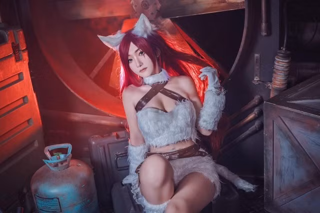 Màn cosplay Sơn Tùng M-TP của Roroki không chỉ đơn thuần là sự hâm mộ mà còn là một cách tinh tế để cô kết nối với người hâm mộ Việt Nam, đặc biệt là những ai yêu mến nam ca sĩ nổi tiếng.