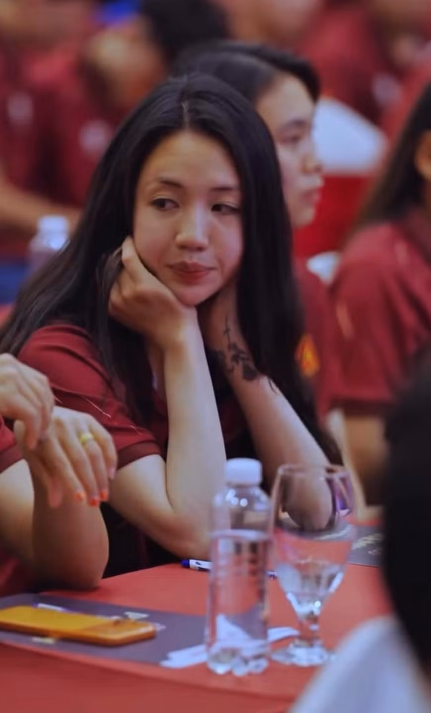 Vẻ đẹp trong trẻo, tinh khôi cùng thần thái tự tin giúp bức ảnh mới của Trần Thị Duyên trở thành tâm điểm mỗi khi xuất hiện.