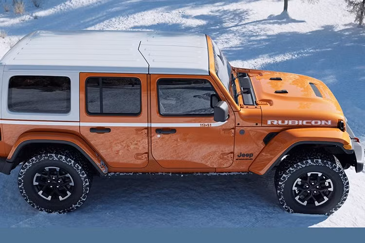 Trong thời đại của sự đổi mới, Jeep cũng đang đa dạng hoá các hệ truyền động từ động cơ đốt trong, hybrid và thuần điện để phù hợp hơn với đa số khách hàng. Jeep giữ vững giá trị cốt lõi là di sản tự do, phiêu lưu, chân thực và đam mê, Jeep tiếp tục đặt chuẩn mực cho những chiếc xe bền bỉ và tinh tế, sẵn sàng chinh phục mọi thử thách.