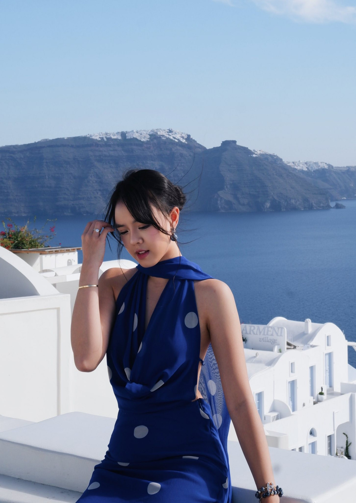 Nhiều khán giả nhận xét rằng hình ảnh mới giúp Thảo Trang trở nên đằm thắm, trưởng thành hơn, đồng thời mở ra nhiều cơ hội trong các sự kiện văn hóa, giải trí dịp lễ Tết.