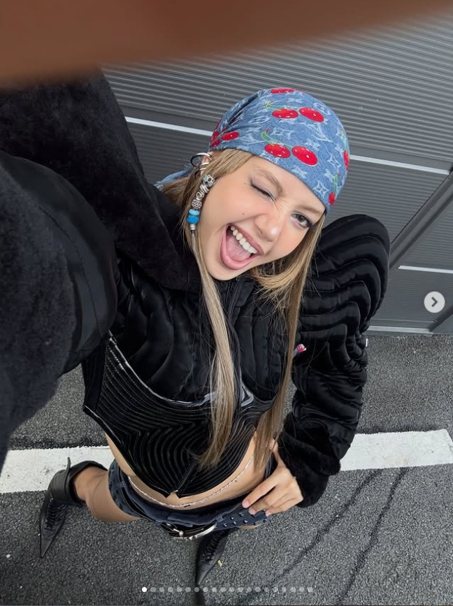 Song song đó, Lisa cũng xác nhận tham gia dự án phim hành động Tygo, hợp tác cùng Ma Dong Seok—bước tiến mới đầy tham vọng trên màn ảnh.