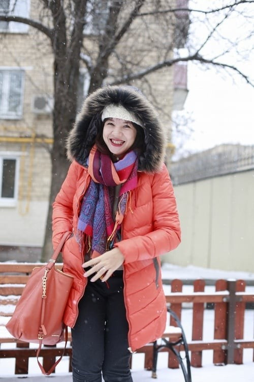 Thời gian trôi đi, Diễm Quỳnh giờ đây đã không còn đứng trên sân khấu với vai trò MC thường xuyên, nhưng hình ảnh của cô vẫn luôn vẹn nguyên trong lòng công chúng.