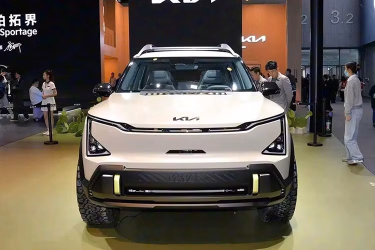 Kia chưa xác nhận liệu sản xuất thương mại concept này, nhưng nếu nhiều khách hàng quan tâm, Kia EV5 Weekender sẽ có mặt tại các thị trường xe điện trọng điểm của thương hiệu.