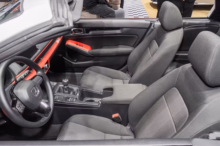 GAC Honda không công bố thông số chính thức cho mẫu xe Integra hatchback Concept. Nếu có bản thương mại, trở ngại lớn nhất của nó tại thị trường tỷ dân Trung Quốc khá nhỏ, khó mang lại sản lượng cho một mẫu xe 2 cửa đặc thù.