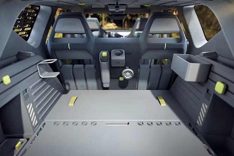 Kia chưa công bố thông tin về hiệu suất của chiếc xe SUV EV5 Weekender Concept địa hình này. Hiện Kia EV5 bản thương mại sử dụng nền tảng E-GMP, hỗ trợ cấu hình dẫn động cầu trước và dẫn động 4 bánh.