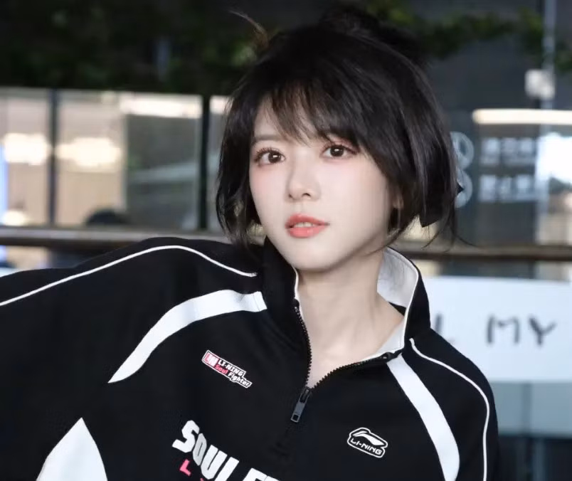 Nữ MC cho biết gần đây cô đang tích cực tập luyện thể thao để giữ gìn vóc dáng. Các vết bầm tím này là do cường độ tập luyện quá cao gây ra, hoàn toàn không phải do bạo lực gia đình hay bất kỳ tai nạn nào như mọi người suy đoán.