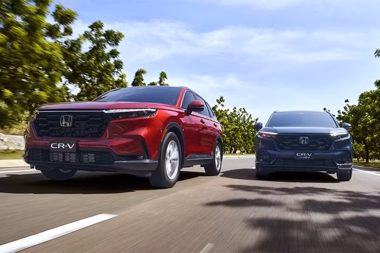 Trong tháng 5/2025, Honda CR-V e:HEV bán được 156 xe, tăng 6 xe so với tháng trước và đứng ở vị trí trong top 5 xe hybrid bán chạy nhất thị trường Việt.