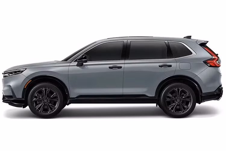 Hộp số của xe đi kèm là loại tự động e-CVT, hỗ trợ hai tùy chọn dẫn động gồm cầu trước và bốn bánh toàn thời gian với hệ thống điều khiển thông minh Real-Time AWD with E-DPS. Mức tiêu hao nhiên liệu trung bình được công bố đạt khoảng 20,8 km/lít.