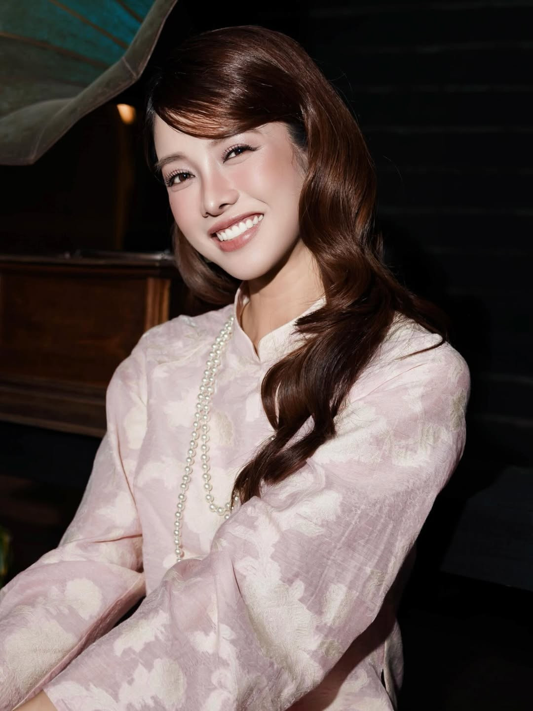 Trước khi bén duyên diễn xuất, Mỹ Duyên từng hoạt động nổi bật trong vai trò người mẫu ảnh và tham gia nhiều sân chơi nhan sắc lớn như Hoa hậu Hoàn vũ Việt Nam các năm 2015, 2017 và chương trình The Face Việt Nam. Những trải nghiệm này giúp cô tích lũy kỹ năng trình diễn, tạo nền tảng vững chắc khi bước sang lĩnh vực phim ảnh.