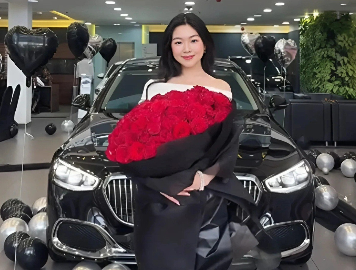 Lọ Lem đang học ngành Cử nhân Kinh doanh tại Đại học RMIT.