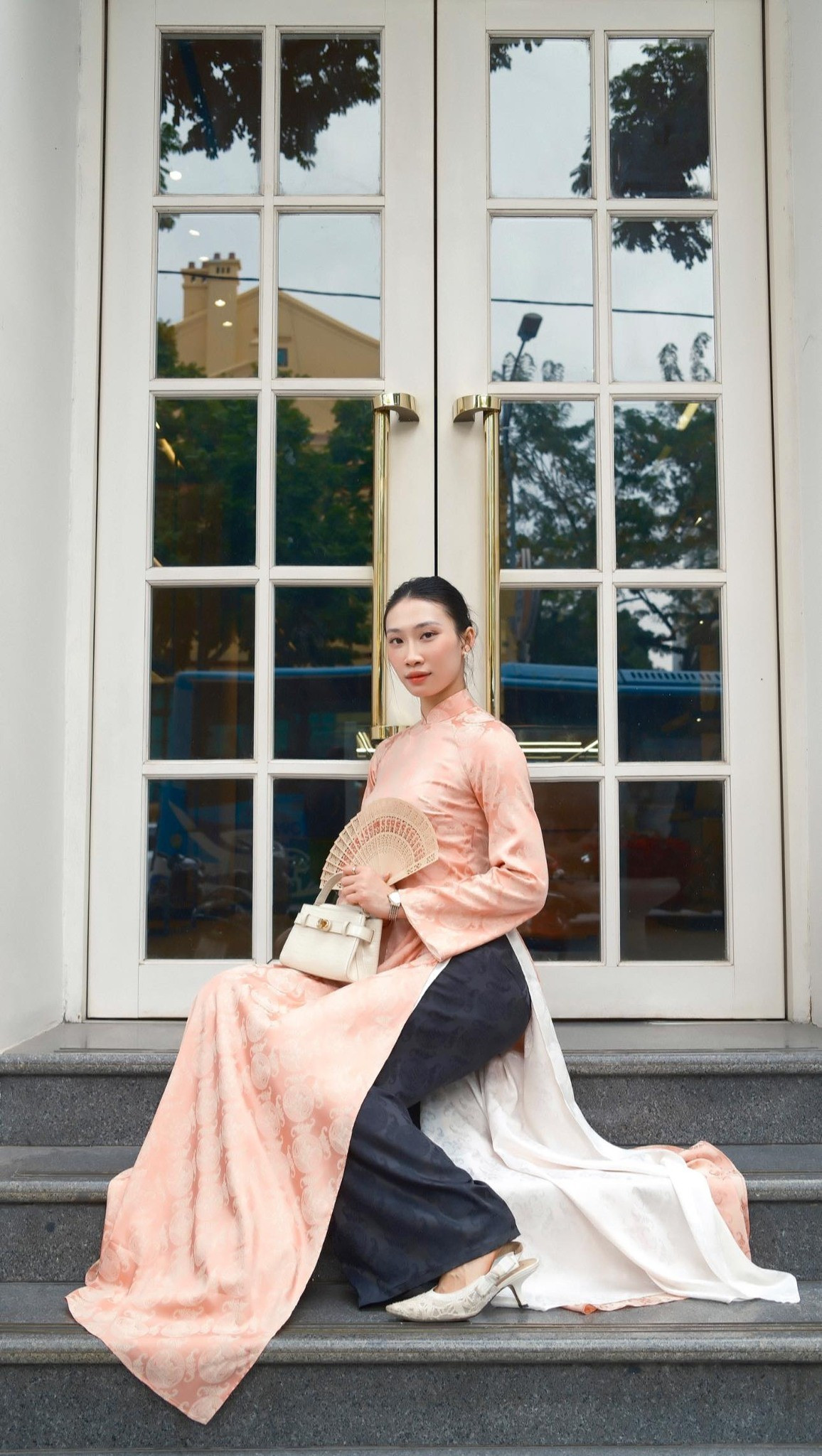 View - Hoa khôi bóng chuyền Nguyệt Anh diện áo dài rất xinh đẹp chào đón năm mới | Báo Tri thức và Cuộc sống - TIN TỨC PHỔ BIẾN KIẾN THỨC 24H