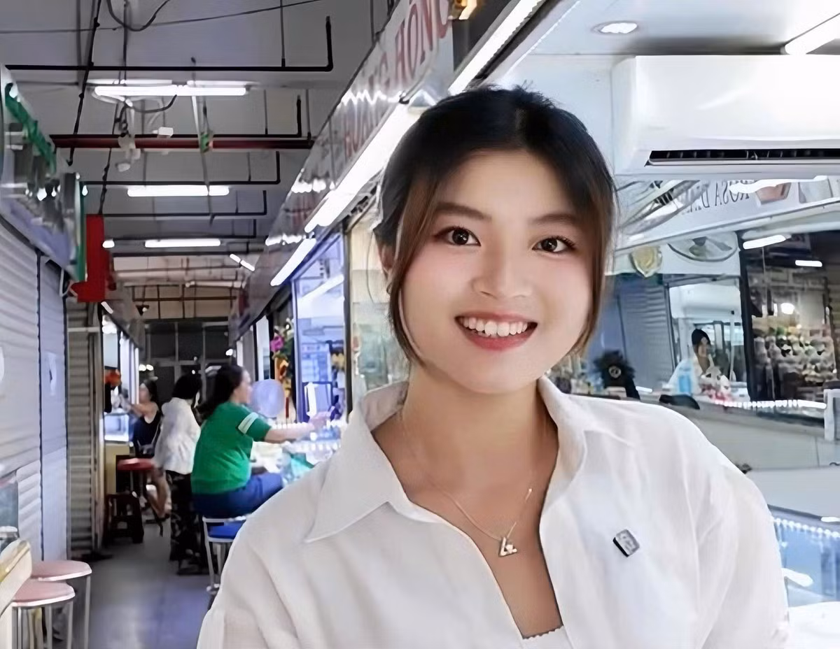 Năm 23 tuổi, Kim Huỳnh quyết định rẽ hướng. Cô không còn cảm thấy phù hợp với những cuộc họp, môi trường văn phòng trong tập đoàn lớn,... mà nhen nhóm ý định làm chủ.