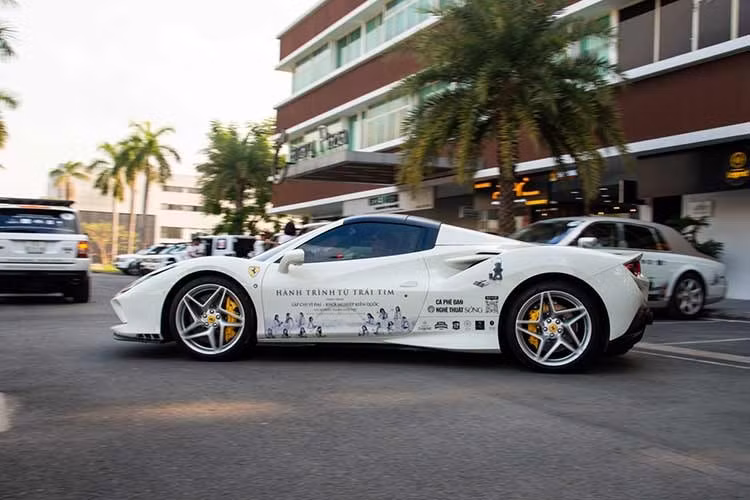 Đoàn xe sẽ di chuyển qua cung đường Tây Bắc hiểm trở giáp ranh Việt Nam - Campuchia - Lào - Trung Quốc. Mọi yếu tố từ tiếp tế nhiên liệu chuyên dụng, xe hậu cần chở phụ tùng, đến kỹ năng xử lý của đội ngũ tài xế trên các con đèo dốc miền núi phía Bắc đều phải được tính toán với độ chính xác tuyệt đối.