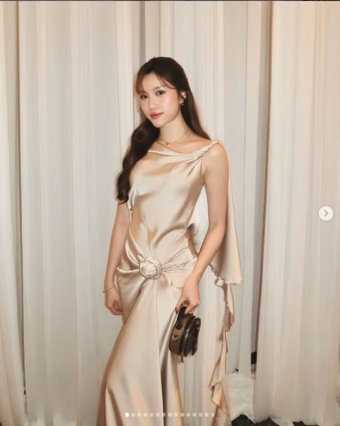 Năm 2015, Thanh Thanh Huyền lọt Top 15 Hoa hậu Hoàn vũ Việt Nam, đánh dấu bước đầu trong hành trình nhan sắc. Năm 2023, cô giành chiến thắng tại Hoa hậu Sắc đẹp Việt Nam 2023. Cùng năm, người đẹp này đại diện Việt Nam dự Hoa hậu Sắc đẹp Quốc tế 2023 và lọt Top 20 chung cuộc.