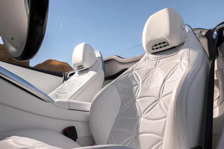 Và thậm chí đó không phải là động cơ V8 PHEV 805 mã lực của SL63 SE Performance, mà chỉ là động cơ 4.0 lít thông thường từ SL63, cho công suất 577 mã lực và mô-men xoắn cực đại 800 Nm. Công suất được truyền đến cả bốn bánh thông qua hộp số tự động 9G-Tronic thông thường của Mercedes-Benz.