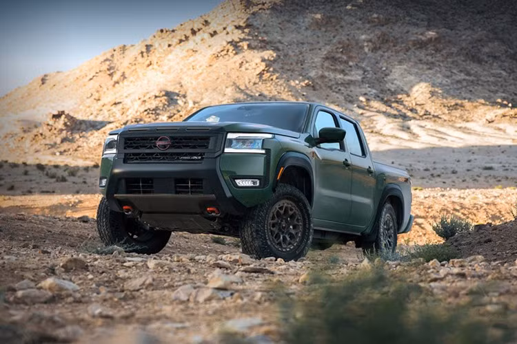 Dù Frontier PRO-4X R 2026 chưa có kế hoạch bán tại Việt Nam, nhưng sự xuất hiện của mẫu xe này hứa hẹn tạo sức ép cạnh tranh lớn trong phân khúc bán tải hiệu suất cao toàn cầu.