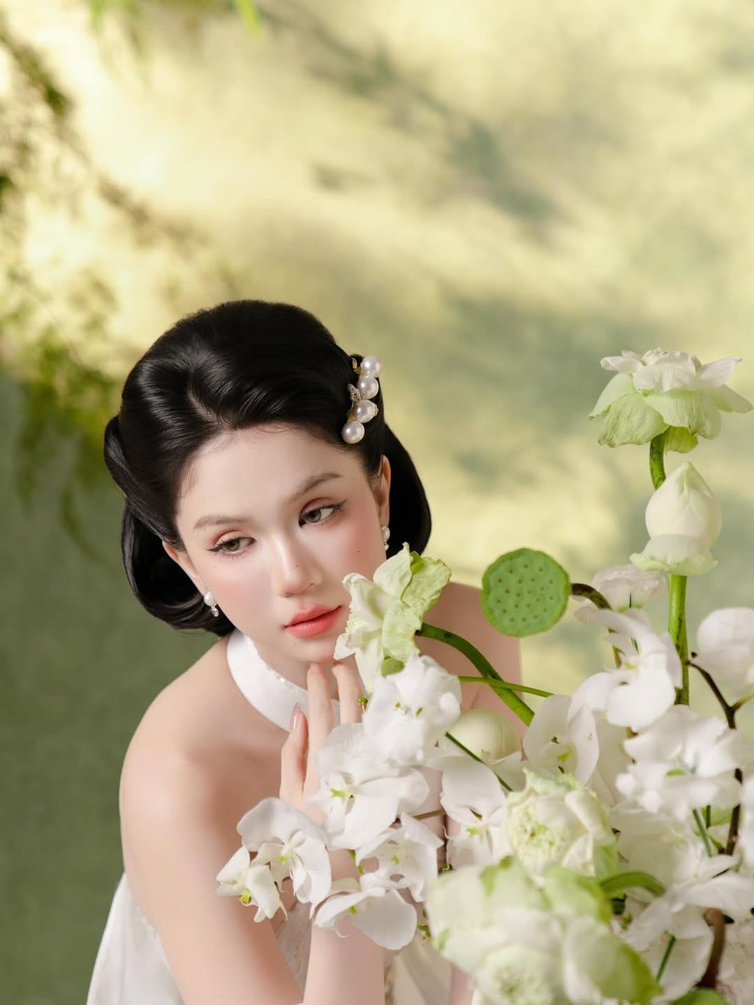 Điều này một lần nữa khẳng định, dù theo đuổi hình ảnh nào, Ngọc Trinh vẫn luôn biết cách tạo dấu ấn riêng và thu hút sự quan tâm của công chúng.