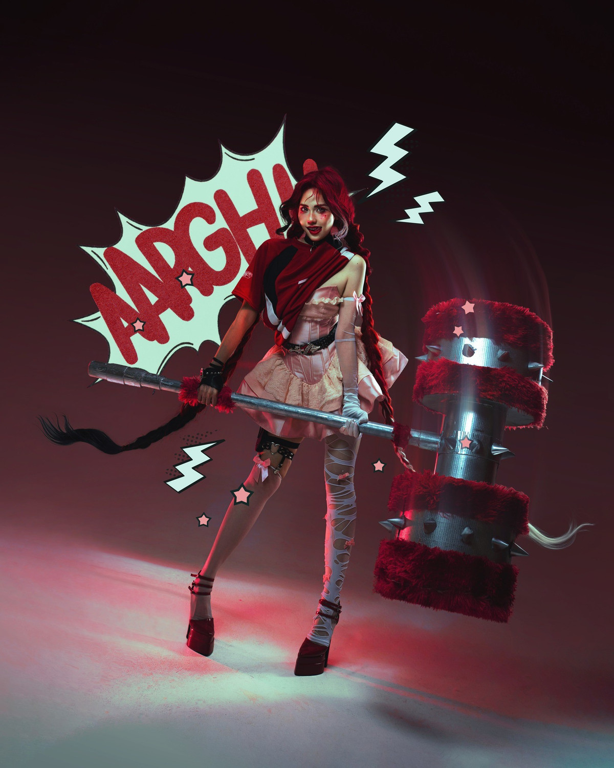 Với phong cách nổi loạn, ánh nhìn sắc sảo cùng khí chất cuốn hút, Châm Sứa khiến dân mạng không khỏi trầm trồ vì màn hóa thân quá đỗi ấn tượng.