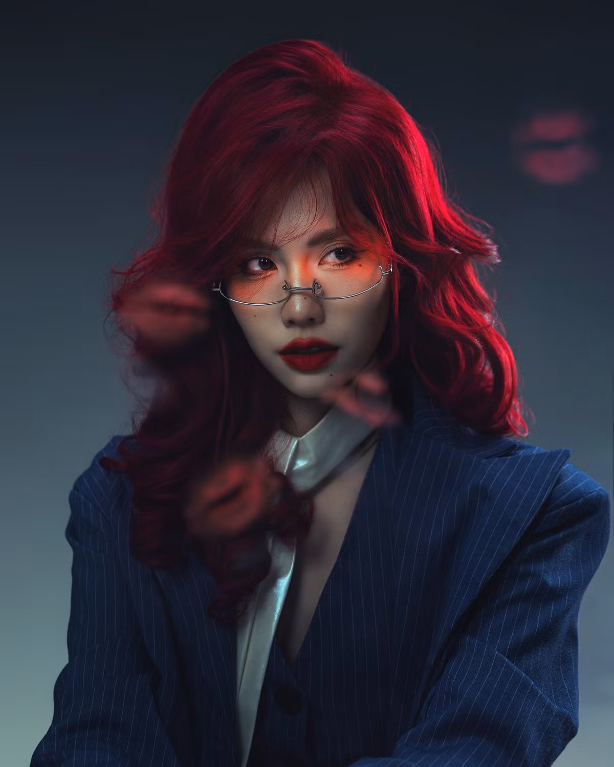 Không chỉ dừng lại ở hình tượng ngọt ngào, đáng yêu, Châm Sứa ngày càng chứng minh sự đa dạng trong phong cách khi liên tục thử sức với những concept mạnh mẽ và phá cách.