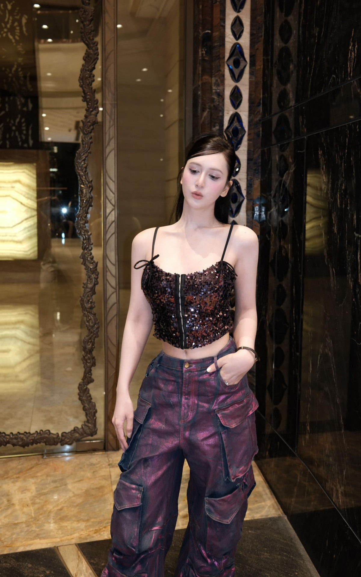 Mỹ nhân chuyển giới được yêu thích bởi tính cách vui vẻ, hài hước