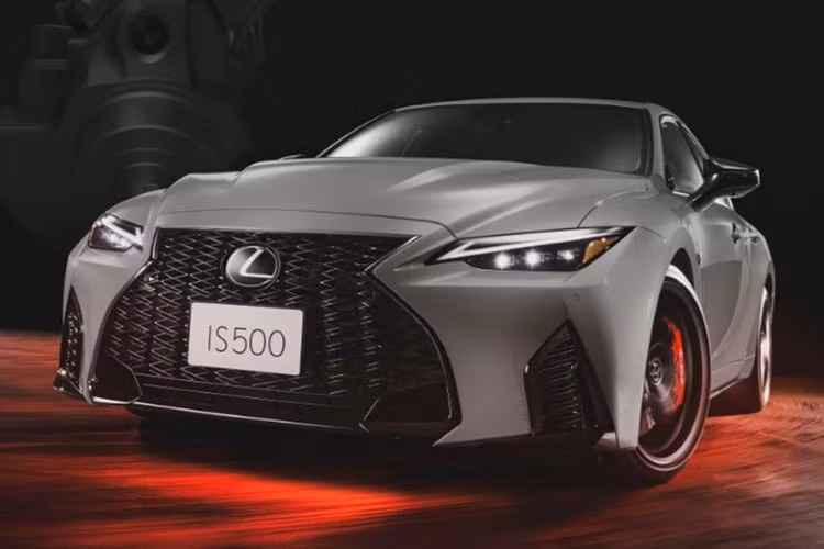 Lexus vừa chính thức trình làng phiên bản giới hạn IS 500 Climax Edition 2025 bản đặc biệt – mẫu xe đánh dấu sự kết thúc của dòng sedan IS sử dụng động cơ V8 hút khí tự nhiên.