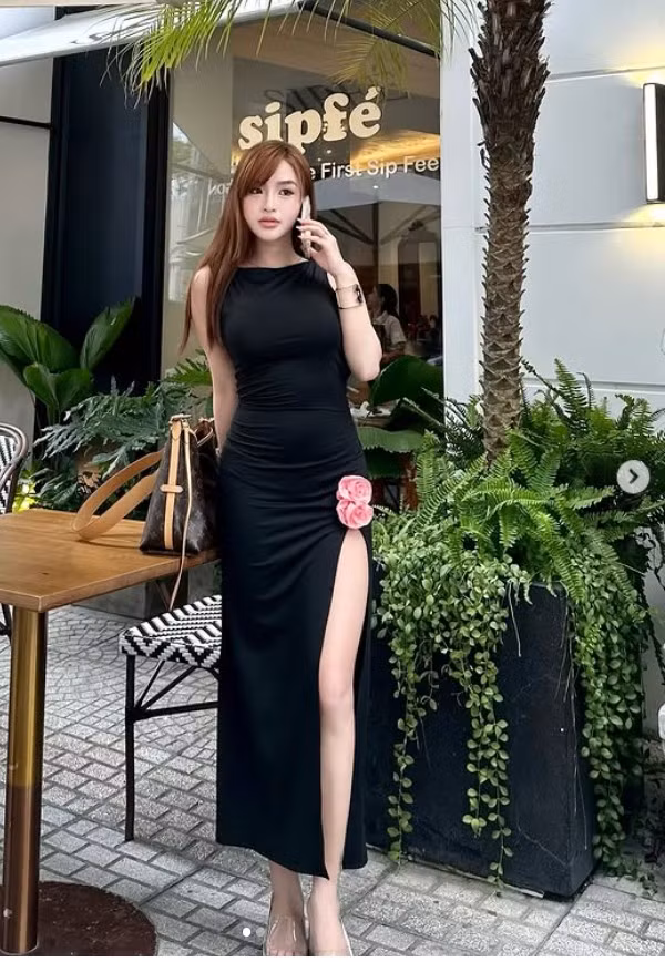 Với nhan sắc trong trẻo, lối sống tích cực và tinh thần cầu tiến, Phan Thị Bảo Trân được kỳ vọng sẽ tiếp tục phát triển bản thân trong học tập cũng như các hoạt động sáng tạo. Dù còn rất trẻ, “thiên thần áo dài Đồng Nai” đã cho thấy hình ảnh một cô gái năng động, tự tin và đầy tiềm năng trong tương lai.