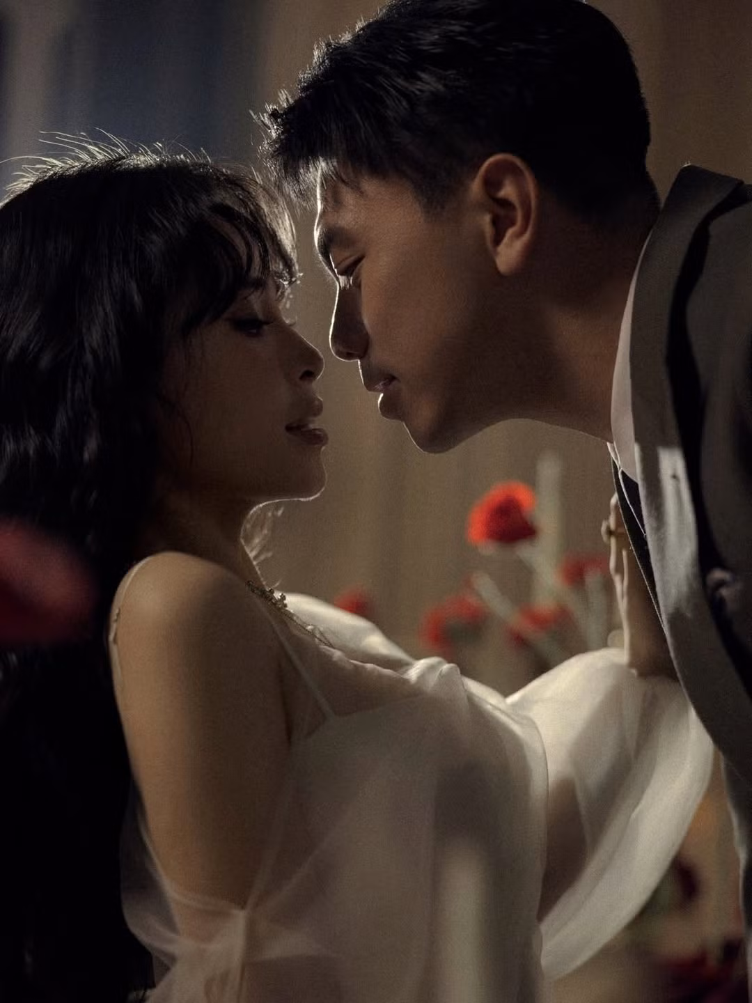 Hôn nhân của Kiều Anh và Văn Quỳnh là minh chứng cho thấy tình yêu chân thành có thể vượt qua mọi thử thách của thời gian và những cám dỗ của cuộc sống.